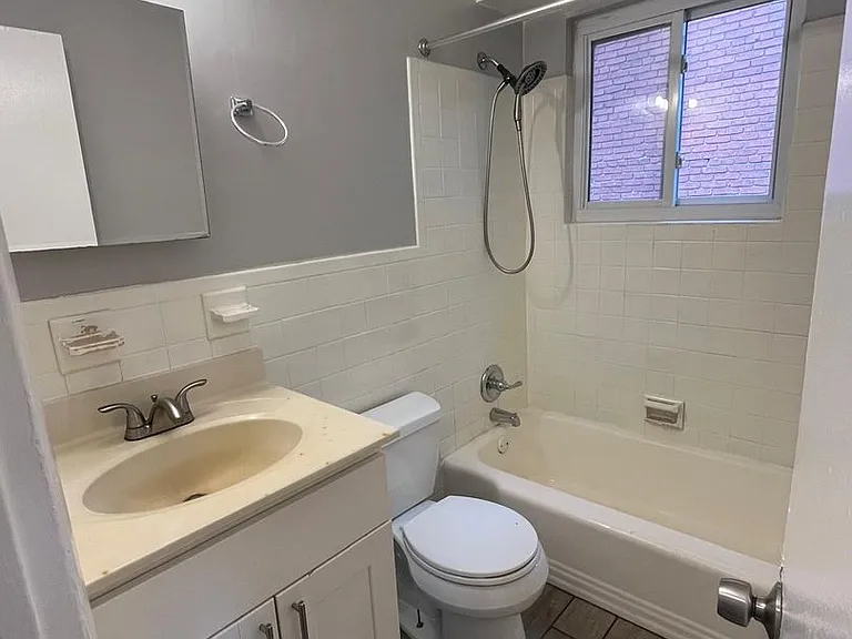For Rent: Historic Charm at 2300 Eutaw Place Your Urban Retreat Awaits! — Photo 25