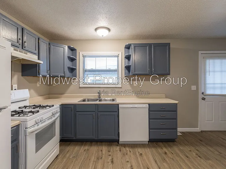 2986 Kincaid Ave — Photo 5