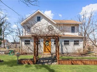 2 Broander Pl, Keansburg, NJ 07734