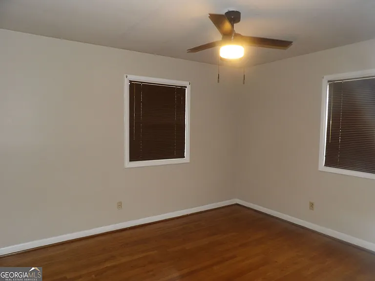 5261 Heather Ln — Photo 7