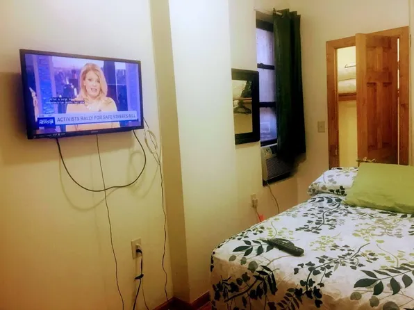 (undisclosed Address), New York, NY 10032