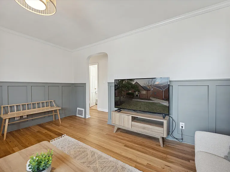 12605 Crossburn Ave — Photo 5