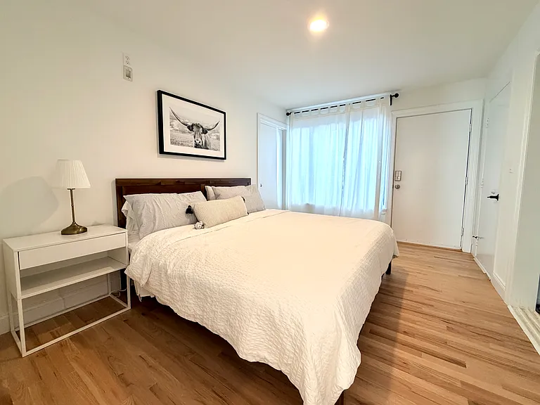 7 Midhampton Ct — Photo 15