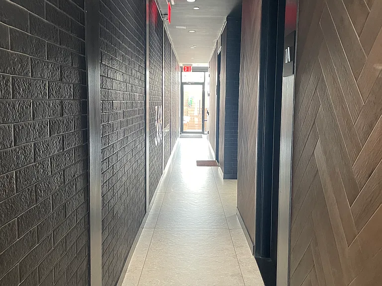 368 Leonard St #1A — Photo 10