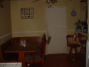 4th image of 332 S Del Norte Ave