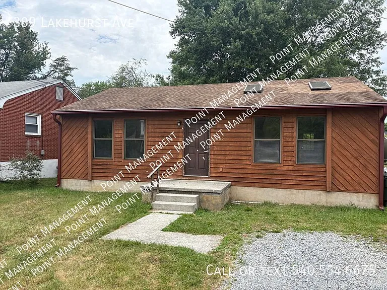 309 Lakehurst Ave — Photo 1