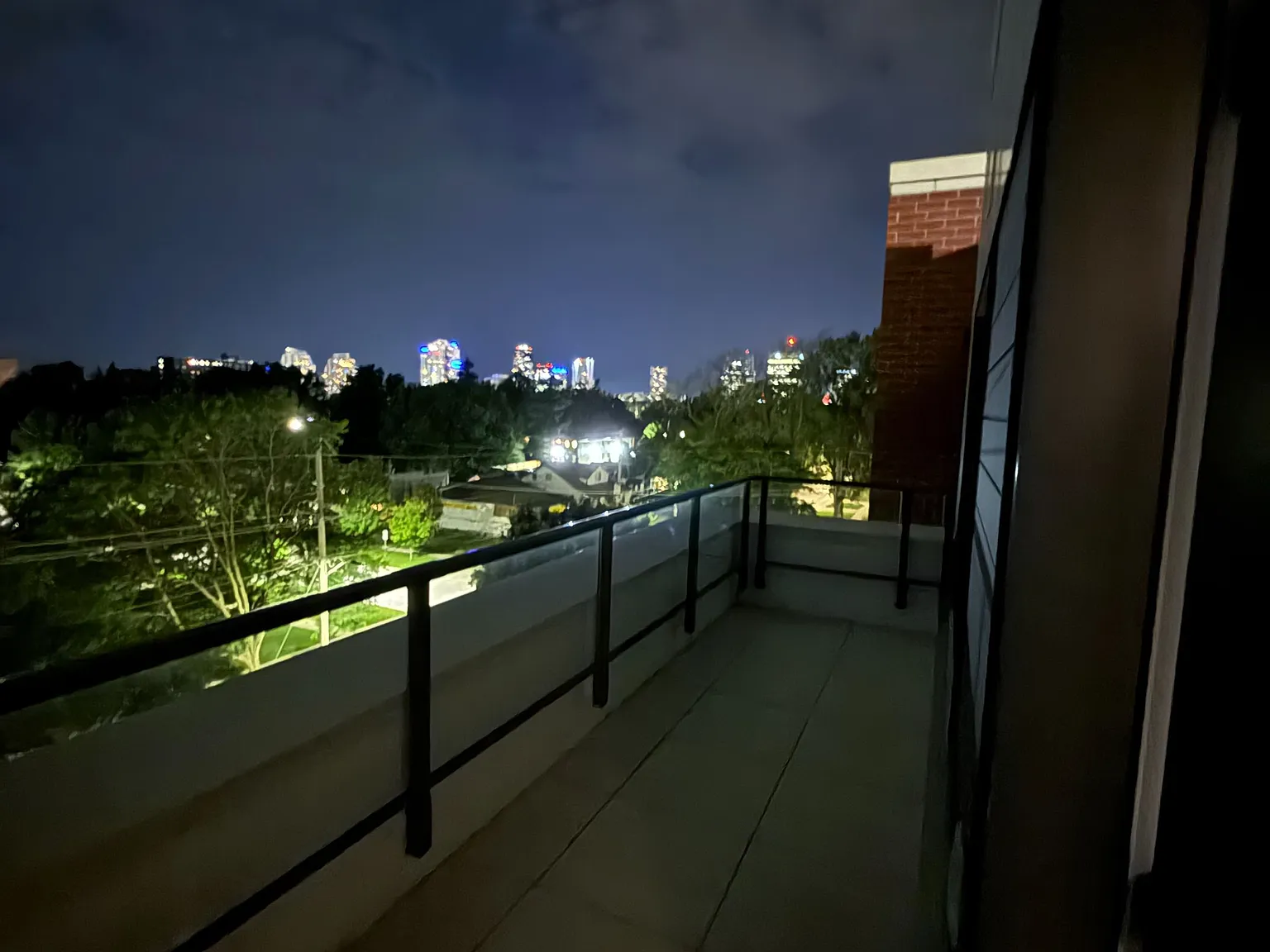 1 bed, $1,880 — Photo 1