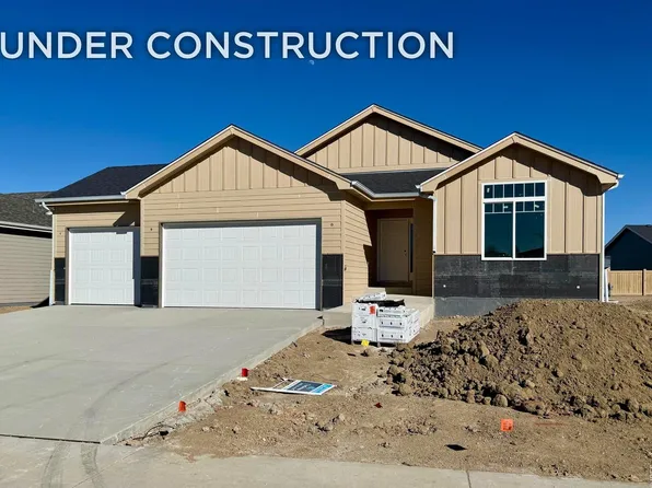 7090 Gateway Crossing St, Wellington, CO 80549