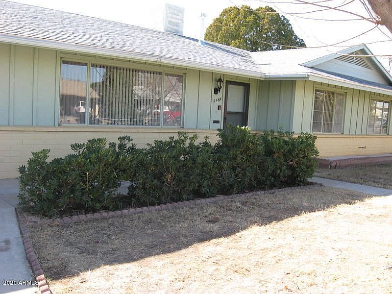 1st image of 2464 Meadowlark Dr