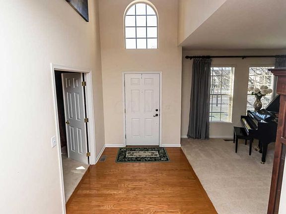 2nd image of 5699 Braymoore Dr