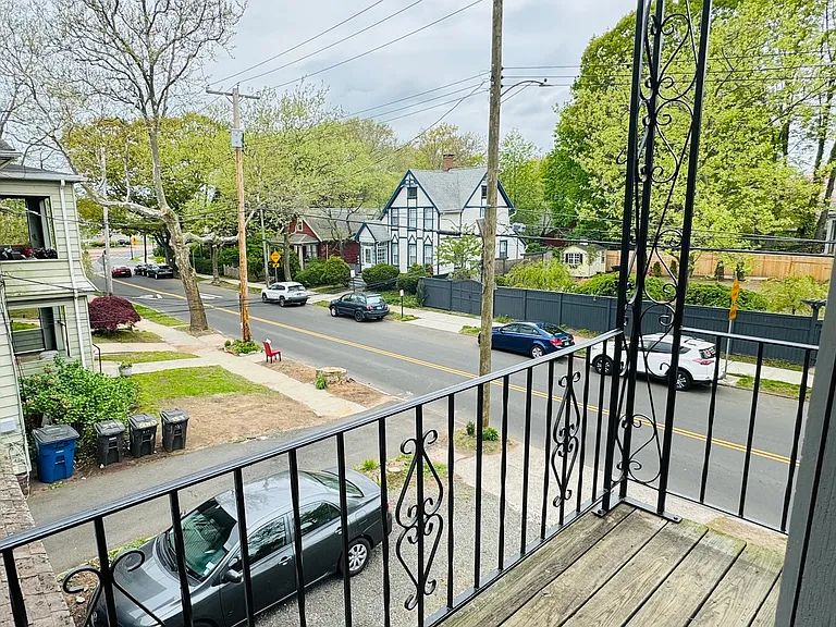 52 Howard Ave #2 — Photo 19