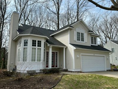 511 Woodbridge Cir, South Haven, MI, 49090