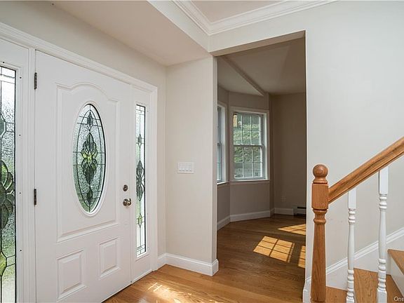 4th image of 31 N Perkins Ave