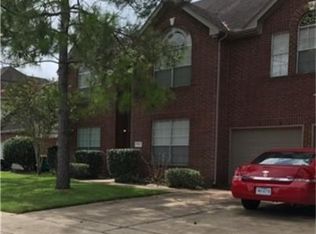 5112 Jolie Dr, Pearland, TX 77584