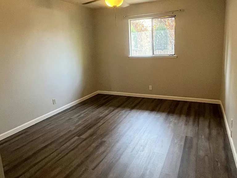 632 W Harding Way #632 — Photo 6