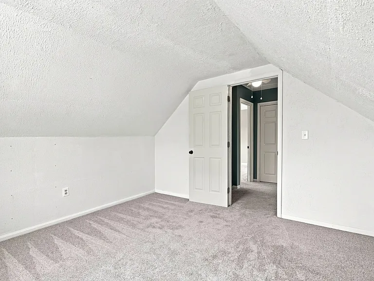 15 Beech Ln — Photo 18