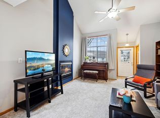 705 85th Ln NW UNIT 4, Coon Rapids, MN 55433