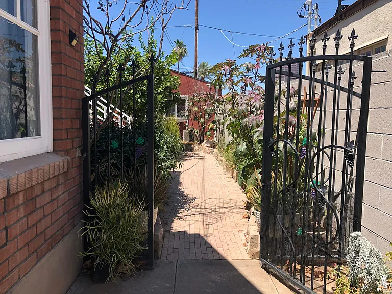 62 W Culver St — Photo 20