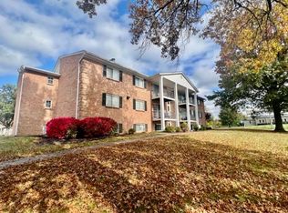 801 Neeb Rd UNIT D-1, Cincinnati, OH 45233