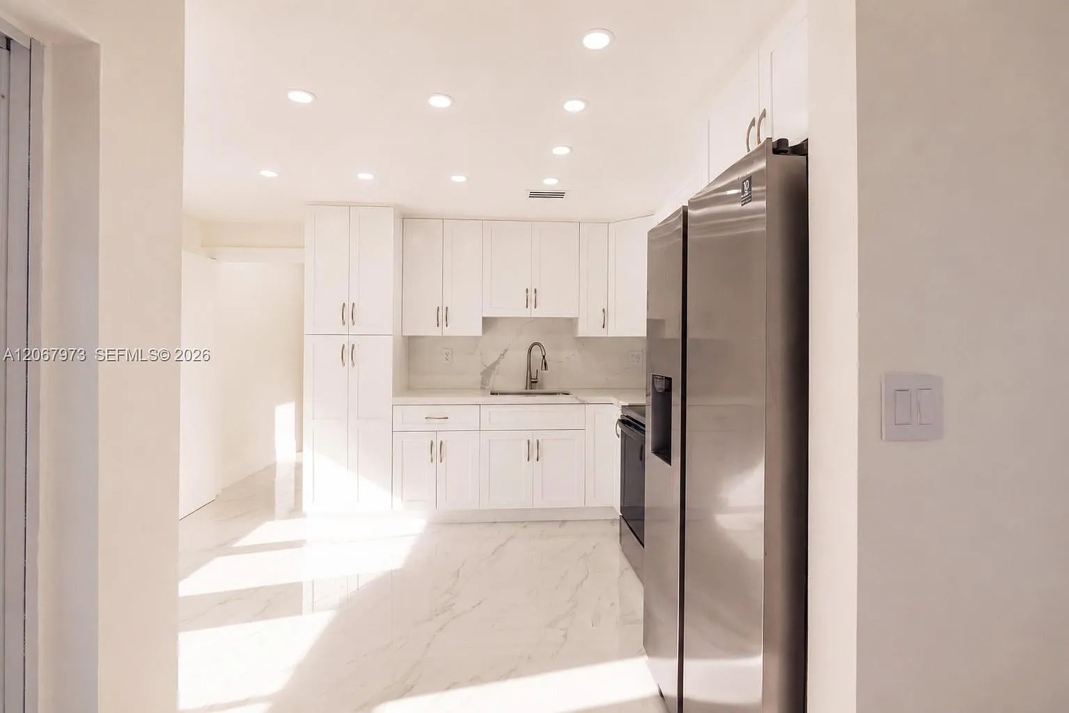 16427 Sw 50th Ter # 15428 Miami, Fl 33185 — Photo 2