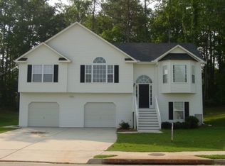 4960 Roxton Ln, Douglasville, GA 30135