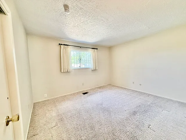 3201 La Ronda Pl NE — Photo 25