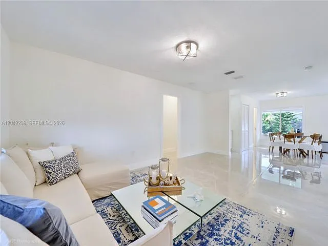 4712 SW 2nd Ter — Photo 14