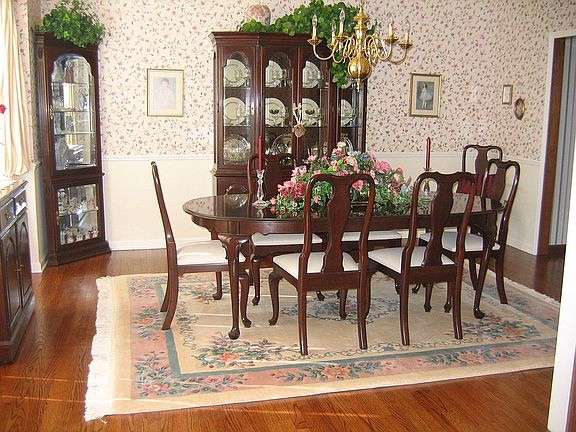 Formal Dining Room