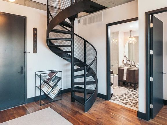4th image of 85 Wyckoff Ave APT 1E