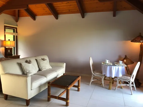 73-4903 Manu Mele St, Kailua Kona, HI 96740