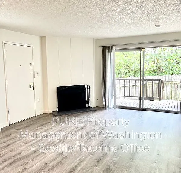 3047 SW Avalon Way #101 — Photo 2
