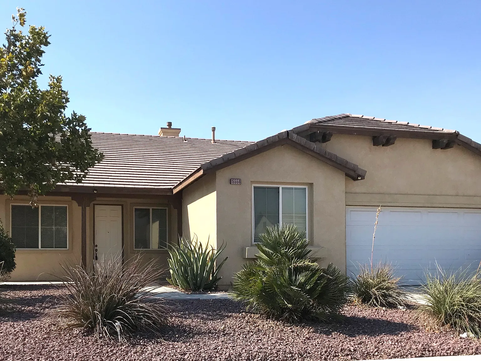 5 bed, 2183 sqft, $2,700 — Photo 1