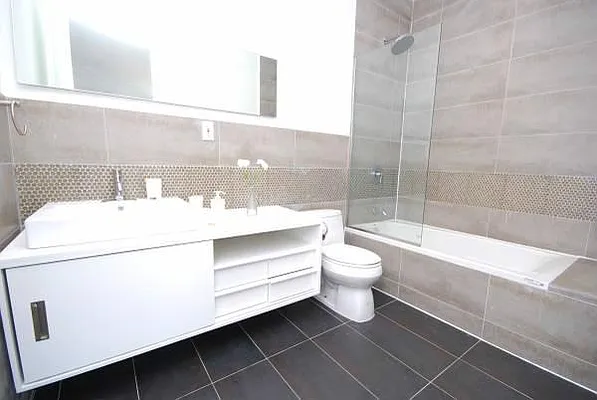 Rented by Keller Williams NYC | media 28