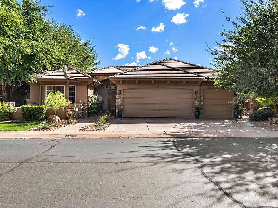 1st image of 2083 W Monterey Dr