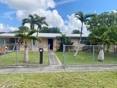 20625 SW 114th Pl, Miami, FL, 33189