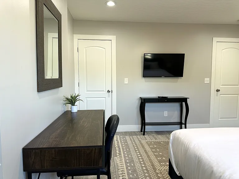 1127 Sidney St — Photo 13