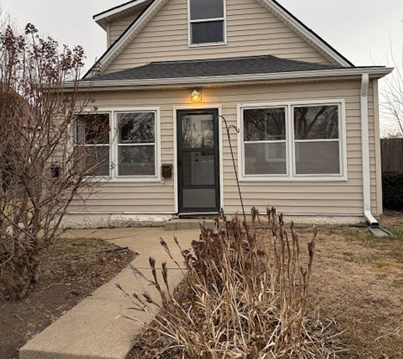1st image of 4416 S 41st St