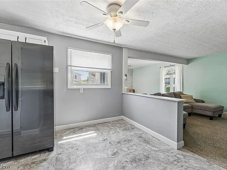 2369 Frederick Dr — Photo 12