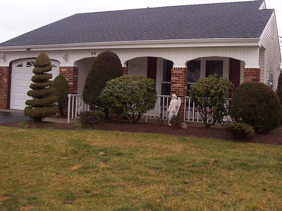 1st image of 39 Twyford La