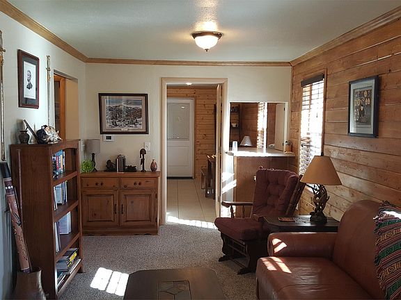5th image of 133 S Fremont Ave #1