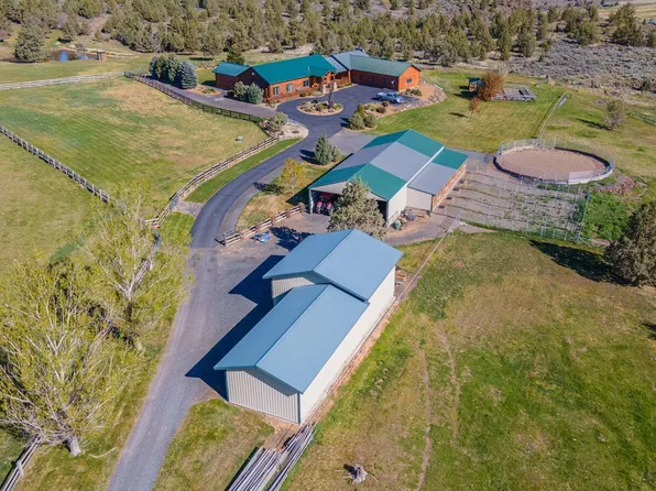 10000 SW Lyons Dr, Culver, OR 97734