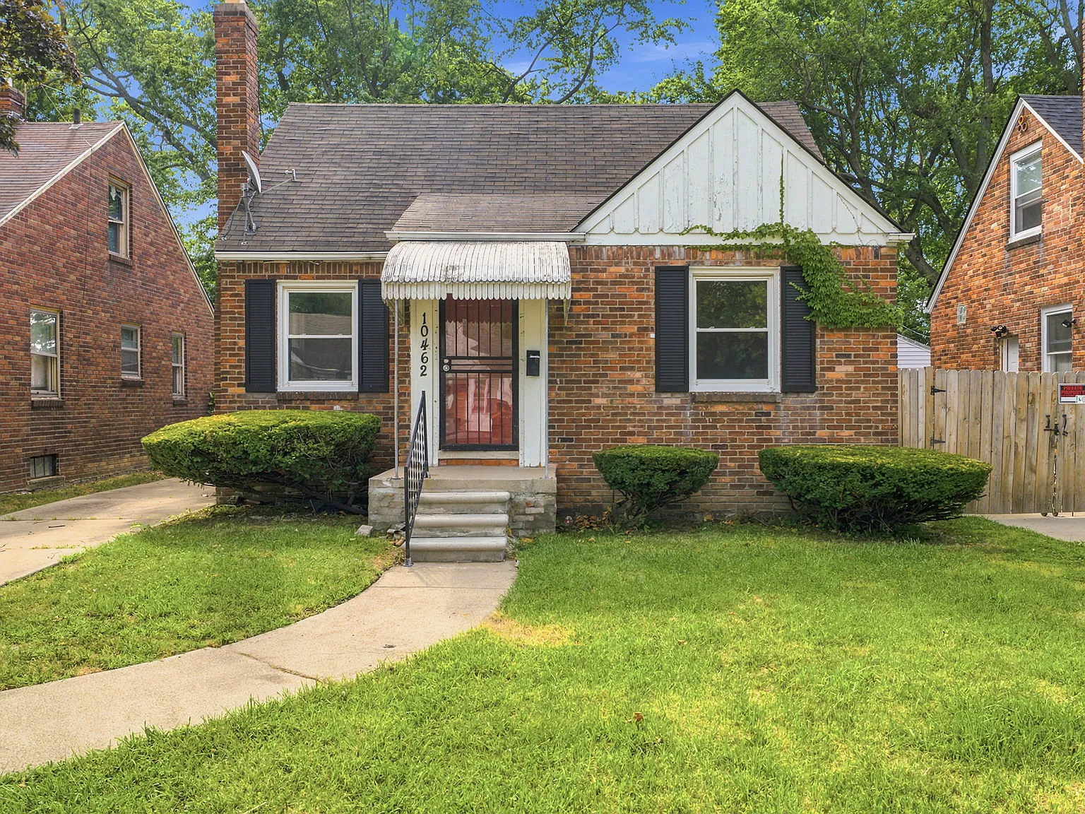 3 bed, 942 sqft, $1,500 — Photo 3