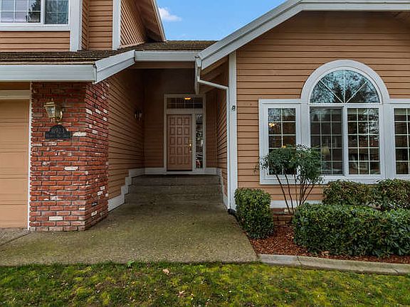 2nd image of 11923 Prospect Hill Dr