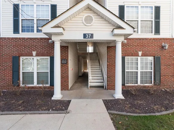 37 Kassebaum Ln APT 306, Saint Louis, MO 63129