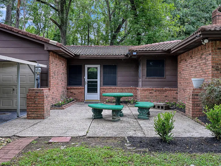 1251 Pruitt Rd — Photo 5