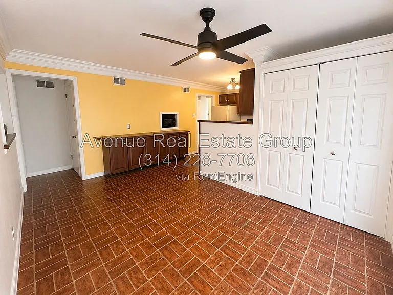 12163 Cheryl Ct — Photo 6