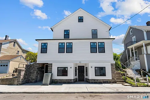 64 Soundview Ave Photo 1