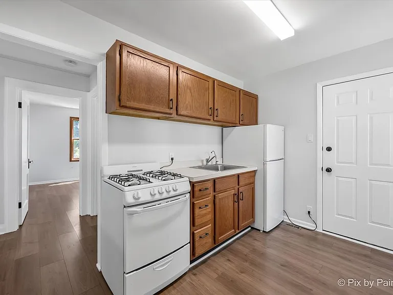 23570 N Field Rd — Photo 11