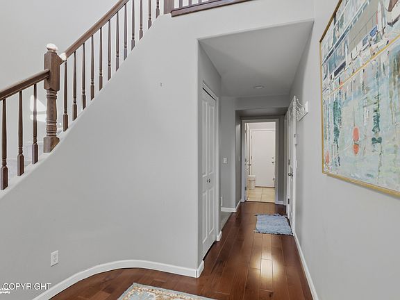 5th image of 16141 Bridgewood Cir