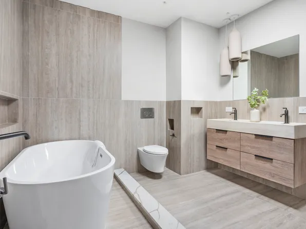 1137 Park Place image 15 of 27